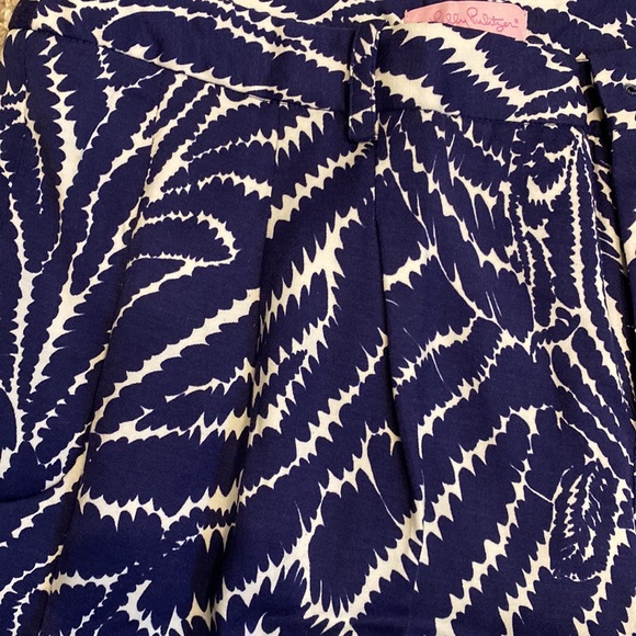 Lilly Pulitzer Navy Blues Printed Pleated Cropped Pants Size 4 NWOT - Picture 11 of 14